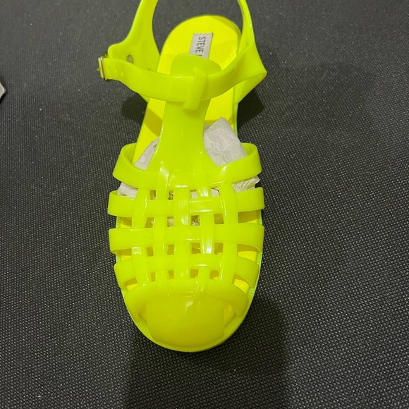 Steve Madden jellys - Picture 4 of 4